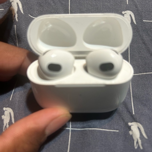 Apple AirPods